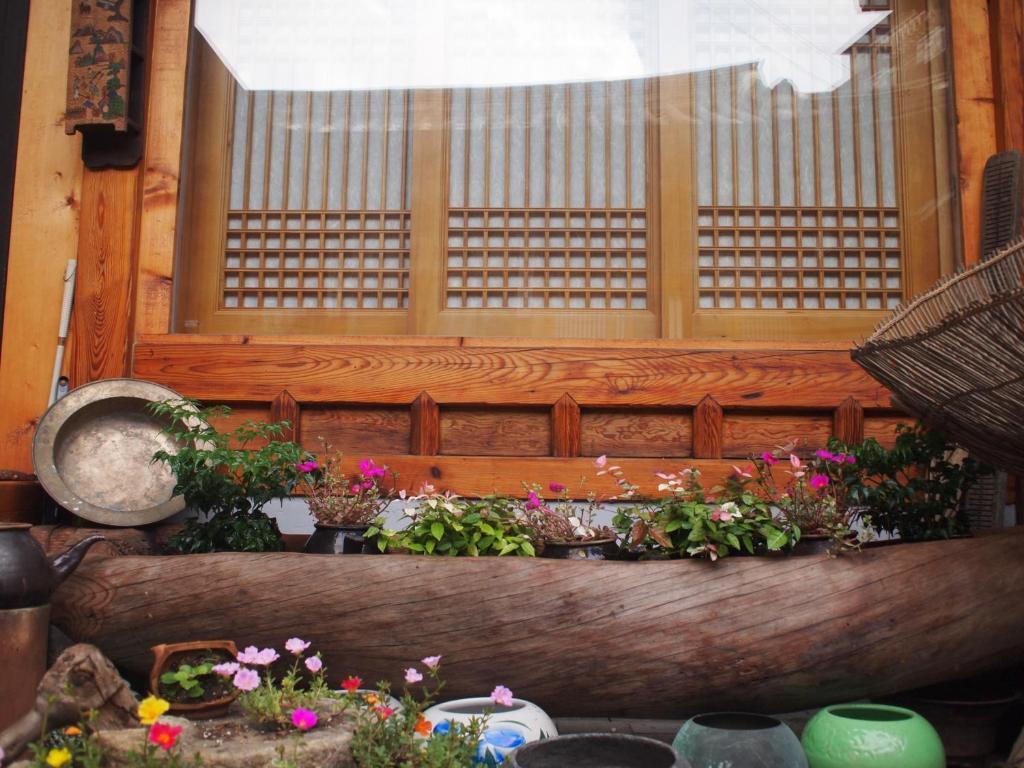 Eugene Hanok Culture Center Dongdaemun Сеул Екстер'єр фото
