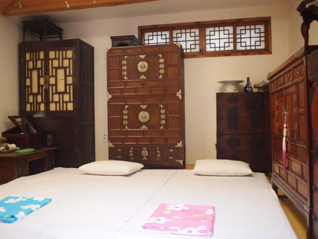 Eugene Hanok Culture Center Dongdaemun Сеул Номер фото