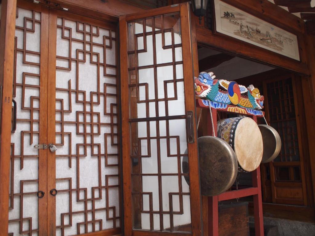 Eugene Hanok Culture Center Dongdaemun Сеул Номер фото