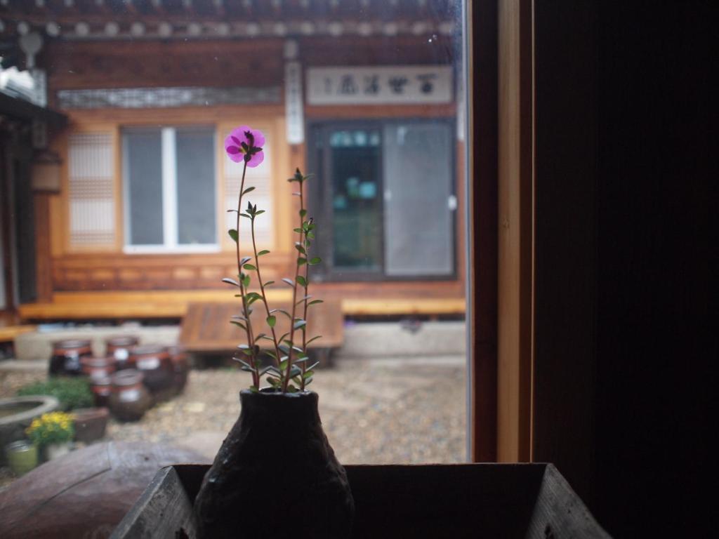 Eugene Hanok Culture Center Dongdaemun Сеул Екстер'єр фото