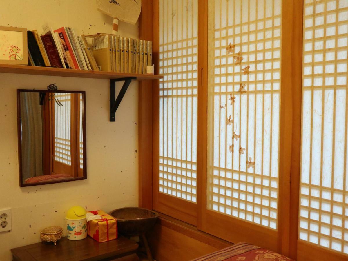 Eugene Hanok Culture Center Dongdaemun Сеул Екстер'єр фото