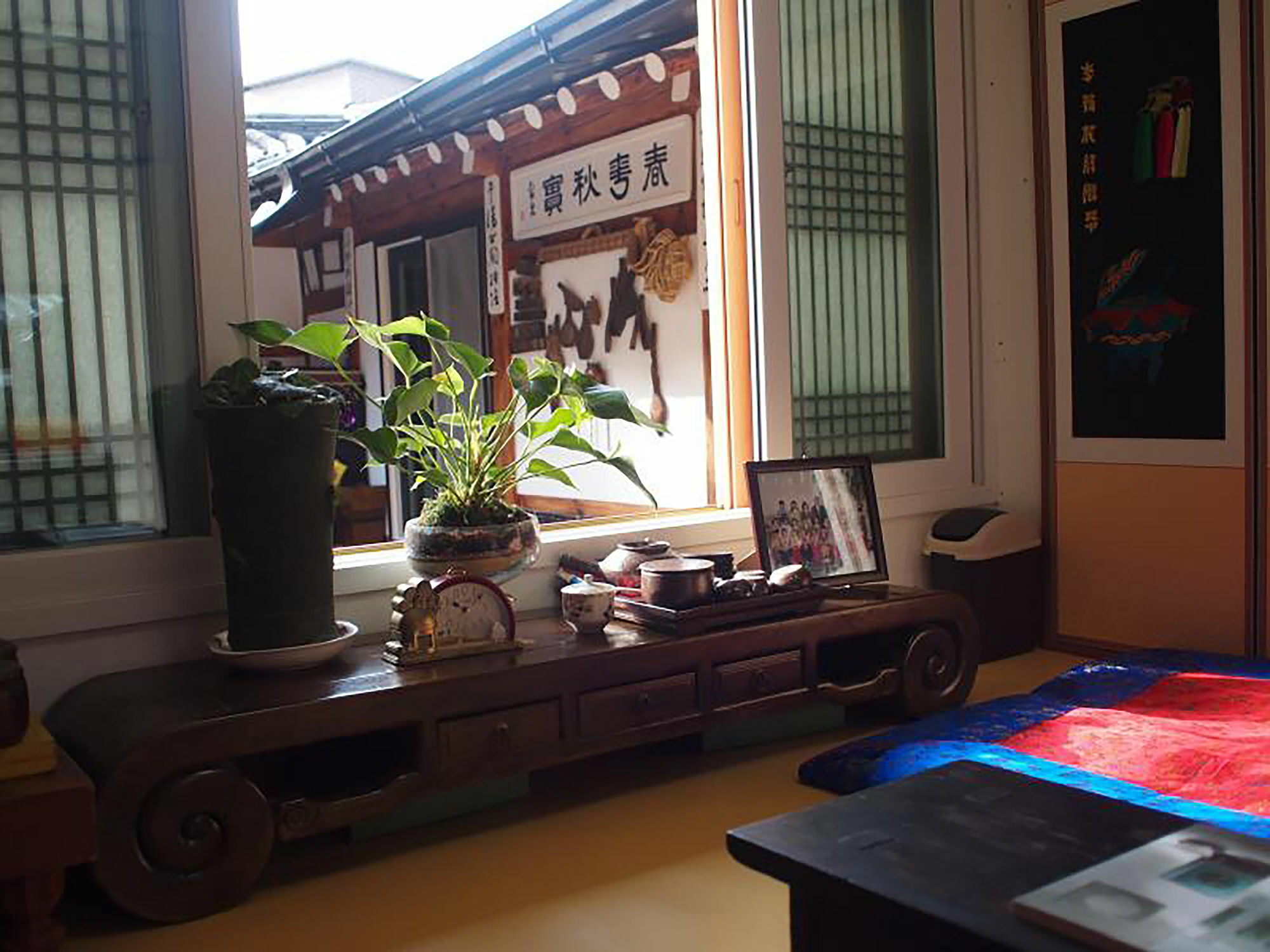Eugene Hanok Culture Center Dongdaemun Сеул Екстер'єр фото